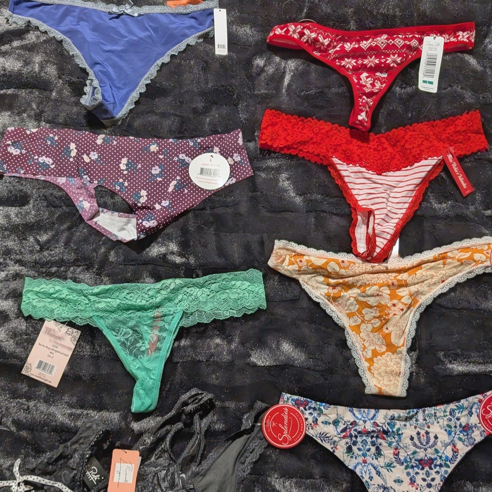 10 Count Of Assorted Woman Size Large Underwear